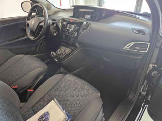 LANCIA Ypsilon usata, con Volante multifunzione