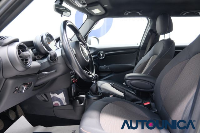 MINI One usata, con Touch screen