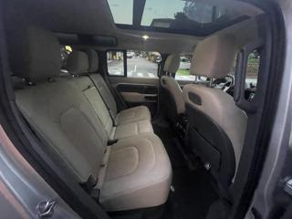 LAND ROVER Defender usata, con Bluetooth