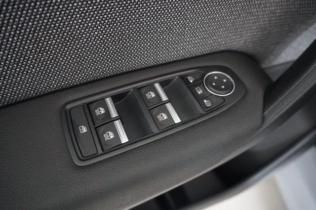 RENAULT Captur usata, con Vetri oscurati