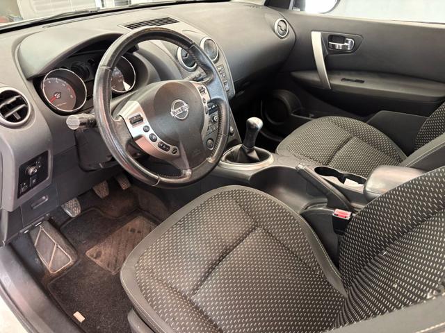 NISSAN Qashqai usata, con Boardcomputer