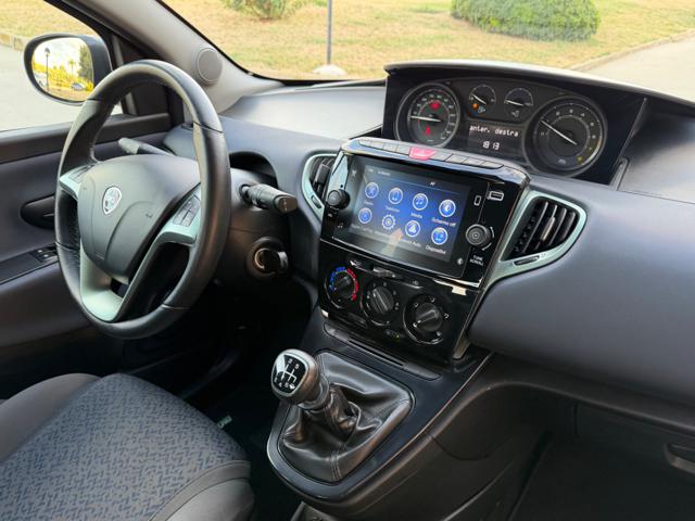 LANCIA Ypsilon usata, con Touch screen