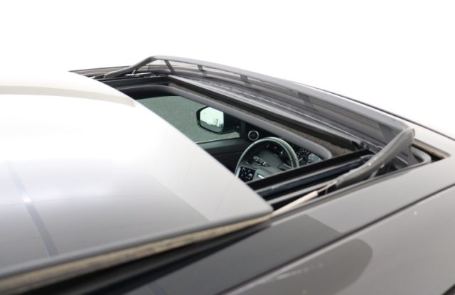 LAND ROVER Range Rover Evoque usata, con Volante in pelle