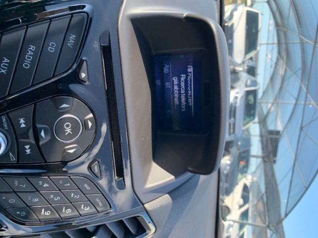 FORD Fiesta usata, con Fari LED
