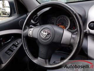TOYOTA RAV 4 usata 37