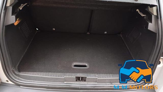 RENAULT Captur usata, con Sedile posteriore sdoppiato