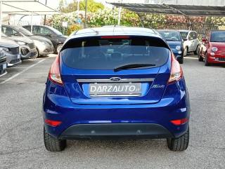 FORD Fiesta usata, con USB