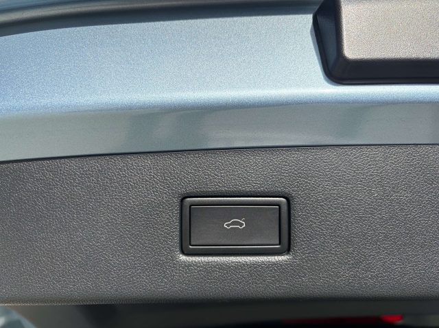 FORD Explorer usata, con Bracciolo