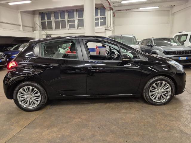 PEUGEOT 208 usata, con Airbag Passeggero