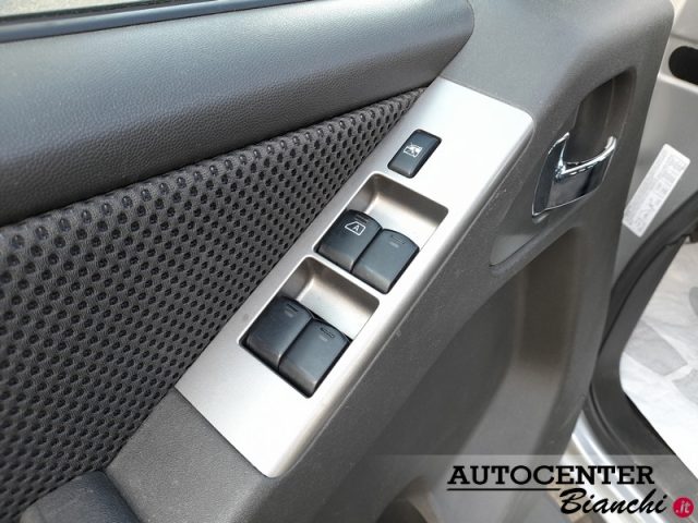 NISSAN Navara usata 16