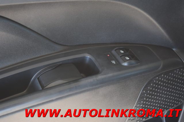 FIAT Doblo usata, con Bluetooth