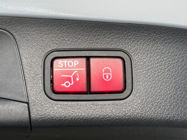 MERCEDES-BENZ G usata, con Telecamera per parcheggio assistito