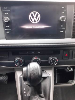 VOLKSWAGEN Transporter usata, con Isofix