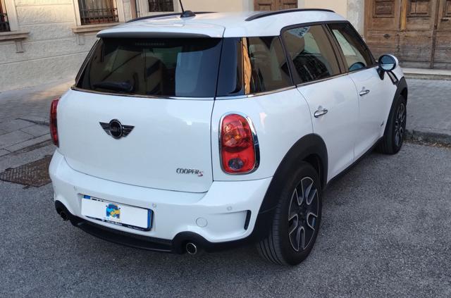 MINI Countryman usata, con Fendinebbia