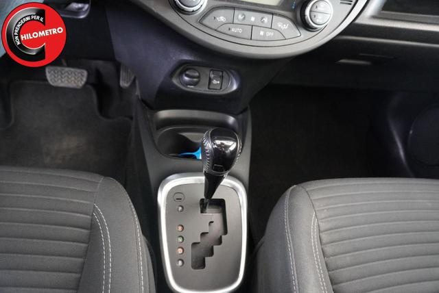 TOYOTA Yaris usata, con Servosterzo