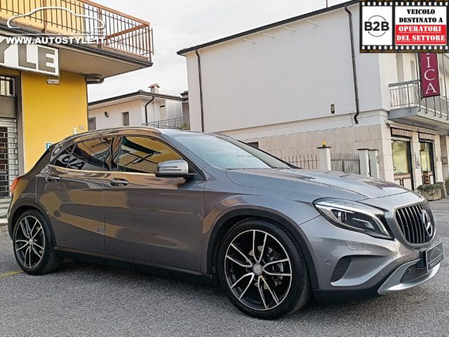 MERCEDES-BENZ GLA 220 usata, con Vetri oscurati