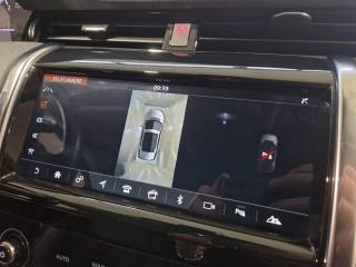 LAND ROVER Discovery Sport usata, con Touch screen