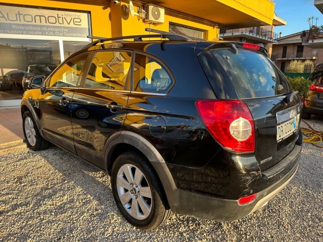 CHEVROLET Captiva usata, con Autoradio