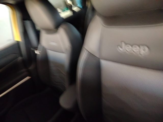 JEEP Avenger usata, con Bluetooth