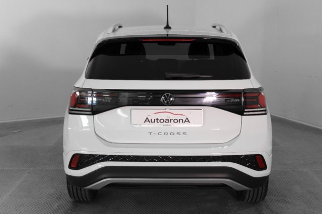 VOLKSWAGEN T-Cross usata, con Autoradio