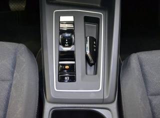 VOLKSWAGEN Golf usata, con Controllo automatico clima