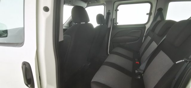 FIAT Doblo usata, con USB