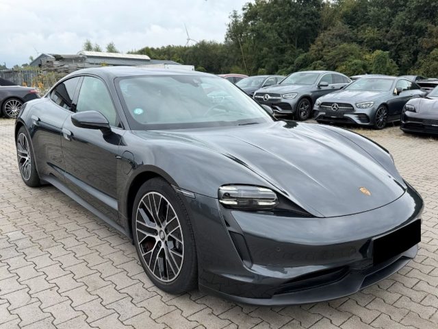 PORSCHE Taycan usata, con Airbag Passeggero