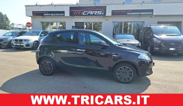 LANCIA Ypsilon usata, con ABS