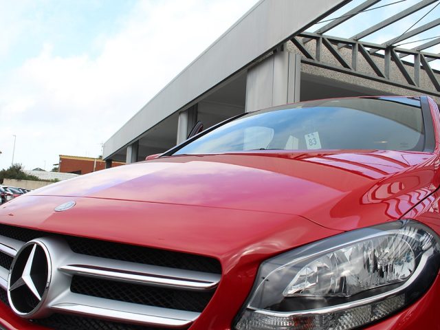 MERCEDES-BENZ B 180 usata, con Airbag posteriore