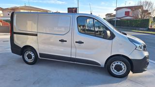 RENAULT Trafic usata, con Bluetooth