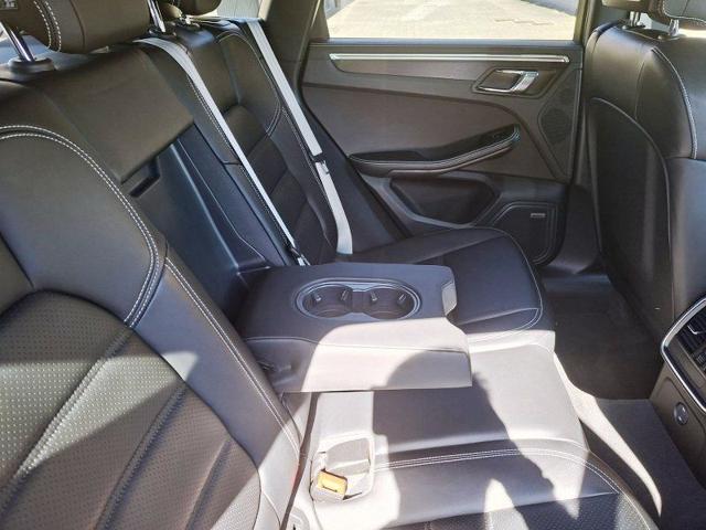 PORSCHE Macan usata 70