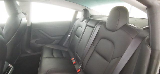 TESLA Model 3 usata, con Interni in pelle