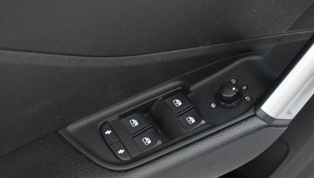 AUDI Q2 usata, con ESP