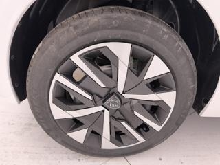 PEUGEOT 208 usata, con Volante multifunzione