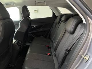PEUGEOT 3008 usata, con Sistema di navigazione