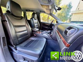 PORSCHE Cayenne usata, con Sedile posteriore sdoppiato