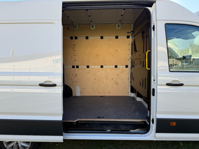 VOLKSWAGEN Crafter usata, con Servosterzo