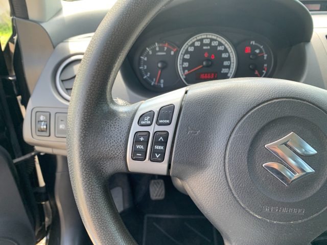 SUZUKI Swift usata, con Specchietti laterali elettrici