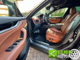 MASERATI Levante usata, con Luci diurne LED