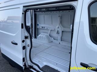 RENAULT Trafic usata, con Bluetooth