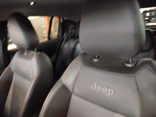 JEEP Avenger usata, con Autoradio digitale