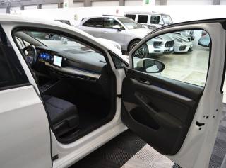 VOLKSWAGEN Golf usata, con Airbag Passeggero
