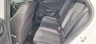 VOLKSWAGEN T-Roc usata, con Autoradio