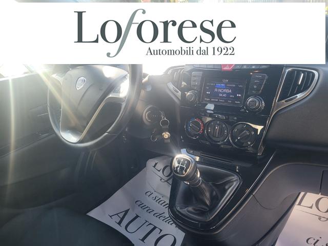 LANCIA Ypsilon usata, con Sedile posteriore sdoppiato