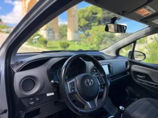 TOYOTA Yaris usata, con ESP