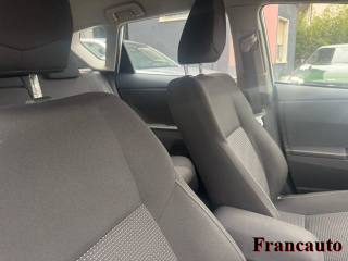 TOYOTA Auris usata, con Cruise Control