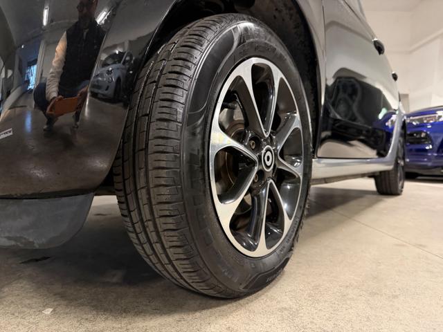 SMART ForFour usata, con USB