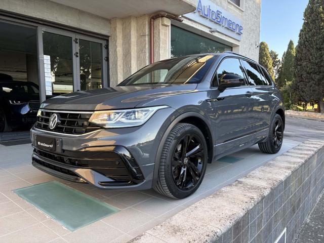 VOLKSWAGEN Tiguan usata, con ABS