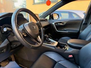 TOYOTA RAV 4 usata, con Autoradio