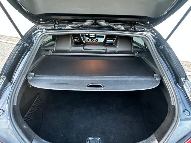 MERCEDES-BENZ CLA 200 usata, con Fendinebbia